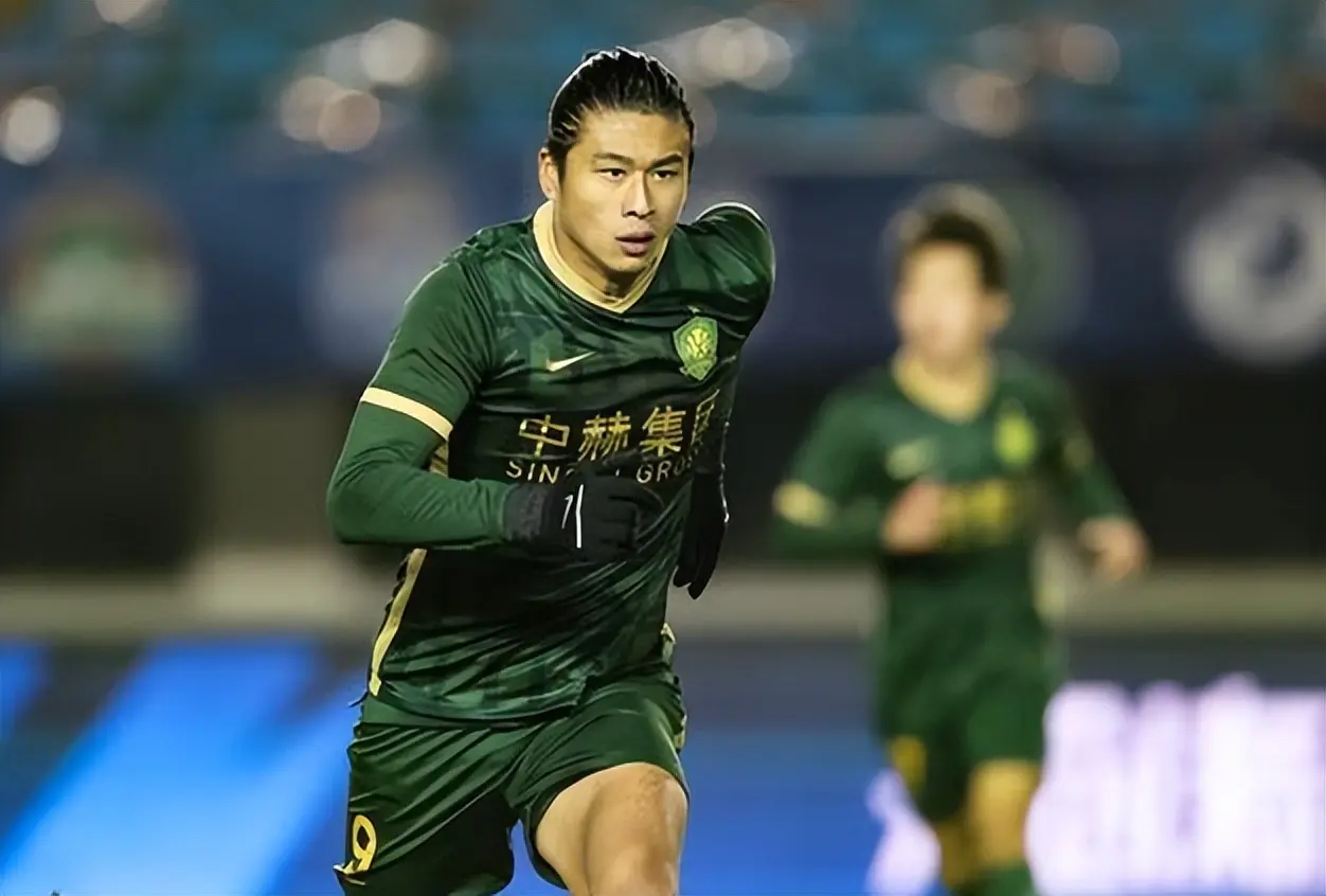 迷为张玉宁, alt, 本赛季 迷为张玉宁, alt, 本赛季