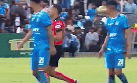 局面, 功的俱乐部, 第一个